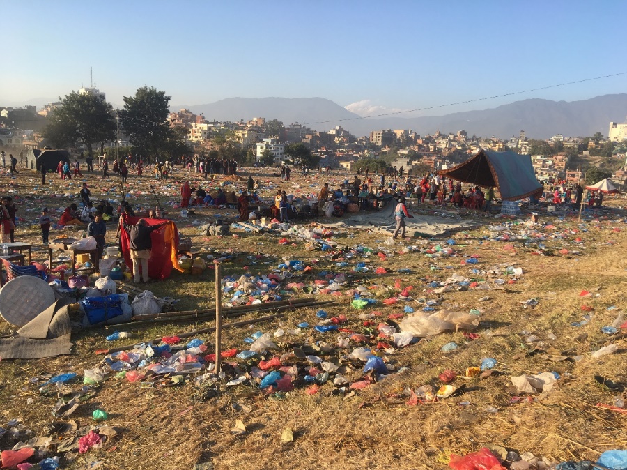 Consequences of religious holiday in the Pashupatinath temple complex