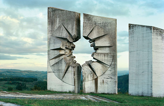 The main sculptural volume of the memorial Complex in the city of Cadignac