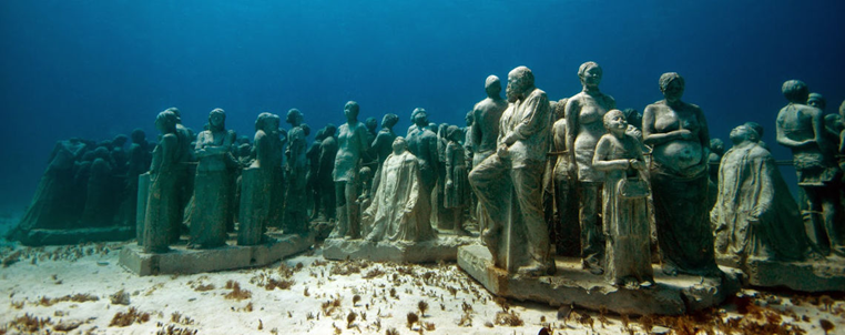 «Silent Evolution» by Jason de Caires. Underwater Sculpture Park in Cancun, Mexico (Taylor, n.d.)