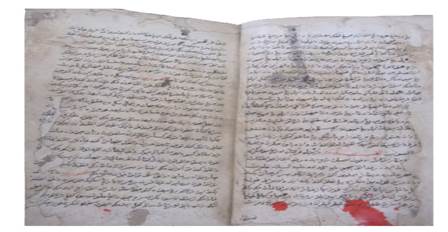 Hikayat Shamsu’l Bahrain, Copy of Version C, pp. 4-5, Royal Asiatic Society, London (RAS, Raffles Malay 61)
					