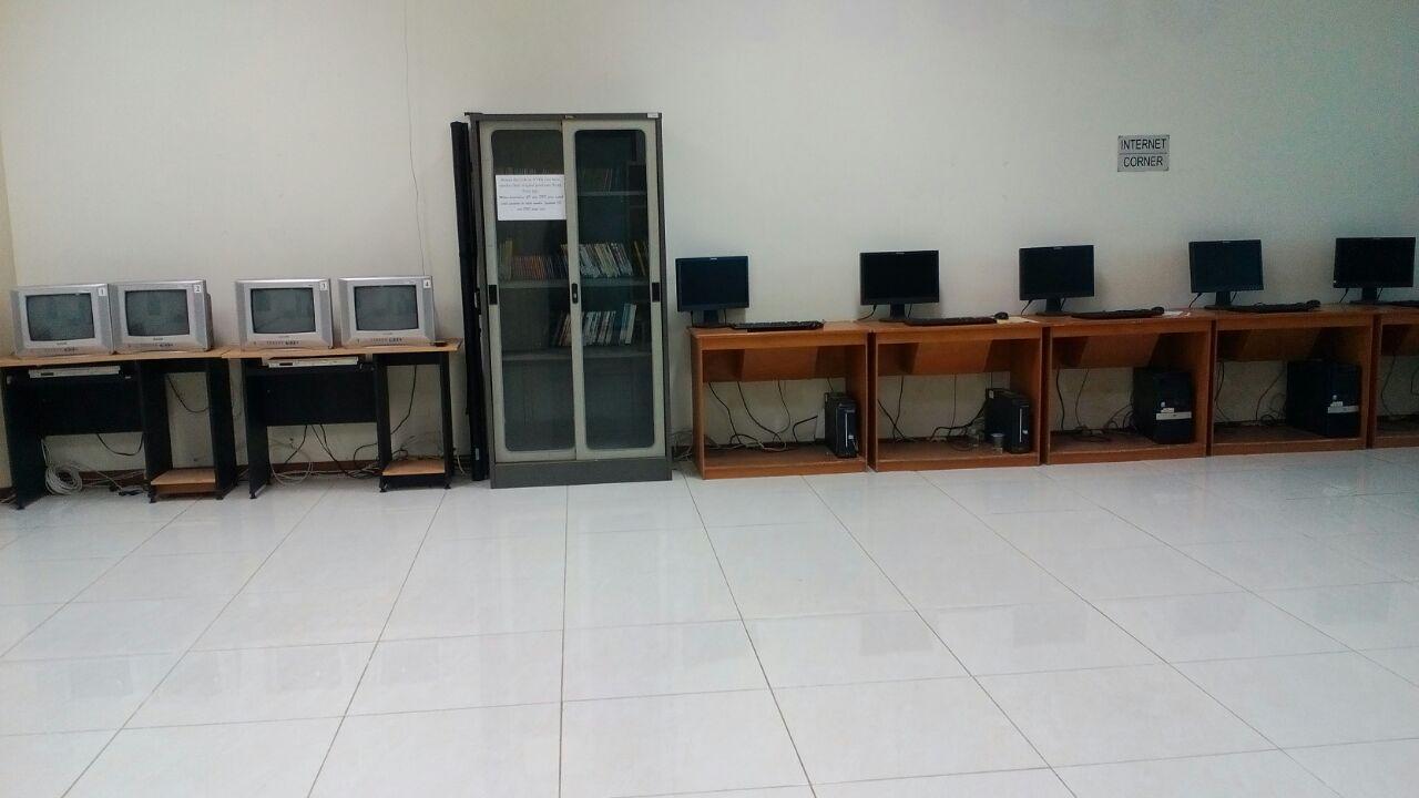 Self-access centre at Universitas Trunojoyo Madura in Surabaya, Indonesia