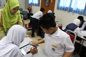 Digital game design activity in group